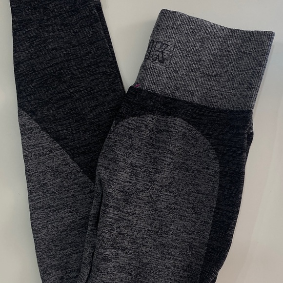 PINK leggings - Picture 1 of 4